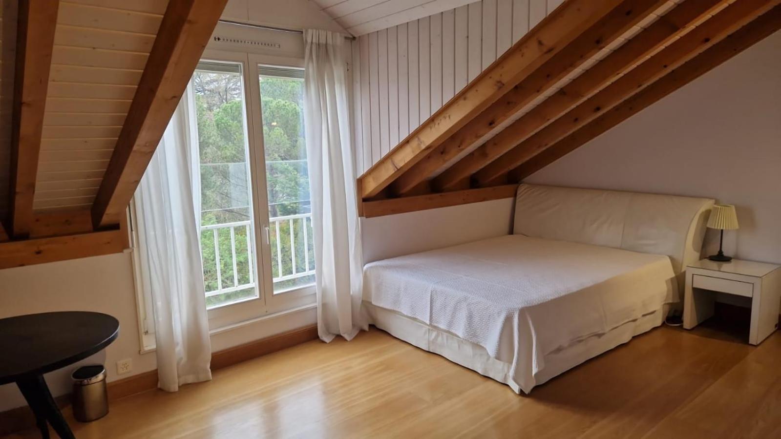 Penthouse In Cologny Switzerland Lägenhet Geneve Exteriör bild